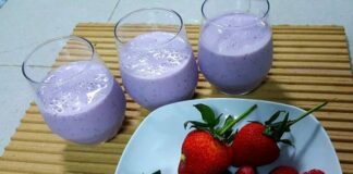 Smoothie aux fruits rouges