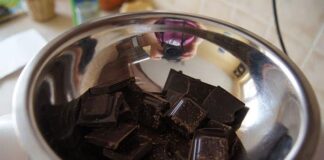 Fondre le chocolat au bain marie avec Thermomix