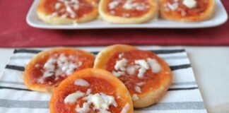 minis pizzas à la pâte pizza au yaourt avec Thermomix