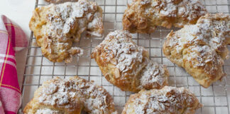 Croissants fourrés à la crème d'amande au Thermomix