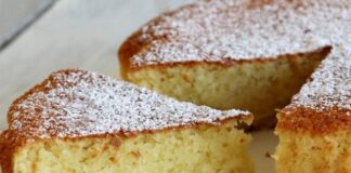 gâteau à la noix de coco et au yaourt au Thermomix, un savoureux gâteau moelleux à souhait et ultra fondant à la noix de coco, très facile et rapide à faire au thermomix