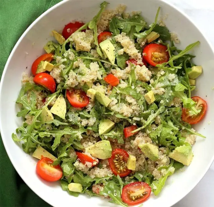 Salade d'avocat et quinoa