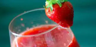 Cocktail Caïpiroska aux Fraises au Thermomix