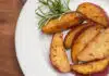 Pommes de terre au four à l'ail et au parmesan