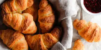Croissants aux petits suisses