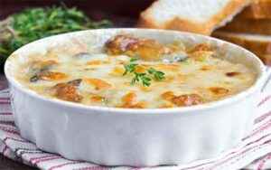 Gratin de pommes de terre aux champignons