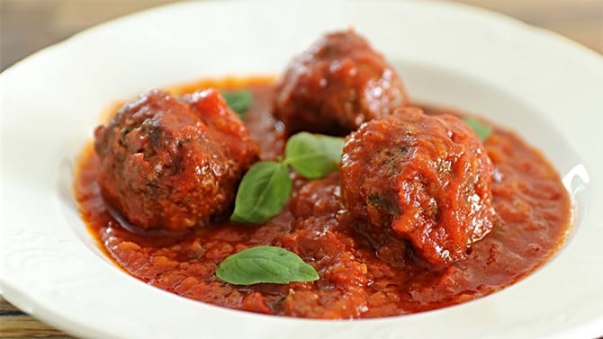 Boulettes de viande à la sauce tomate à l'italienne