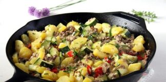 Poêlée de courgettes et pommes de terre à la viande hachée