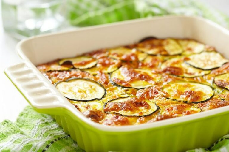 Gratin de pommes de terre et courgette