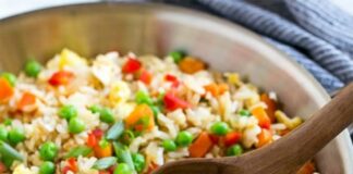 Salade complète de riz thon et légumes