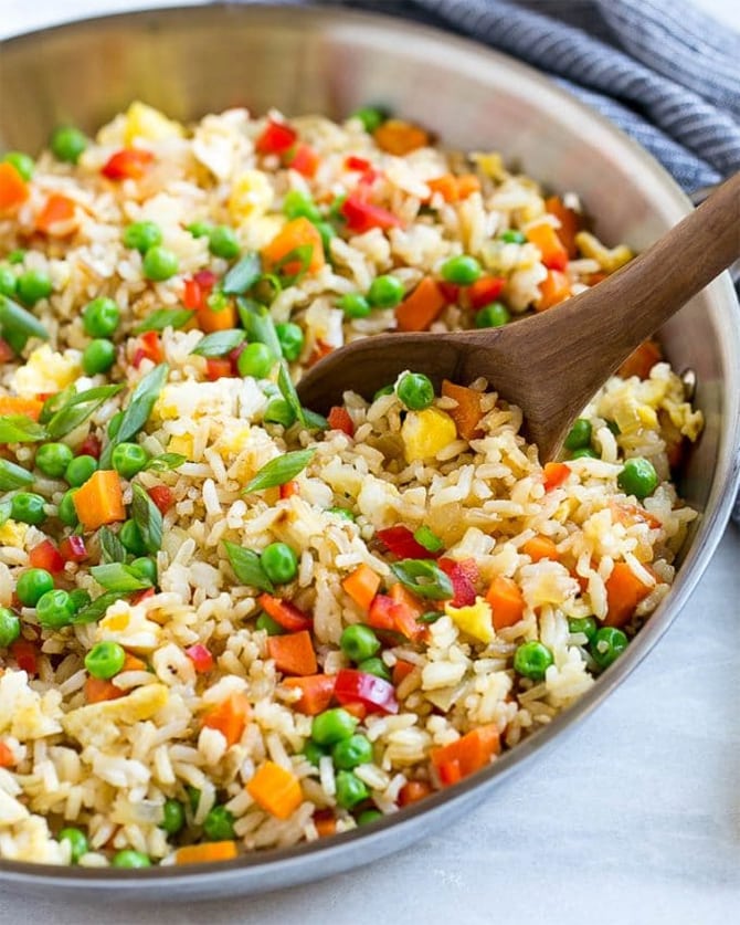 Salade complète de riz thon et légumes