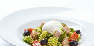 Salade de pâtes et mozzarella