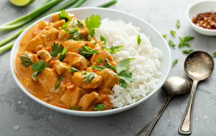 Filets de poulet au curry