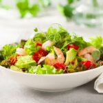 Salade d’avocats aux crevettes