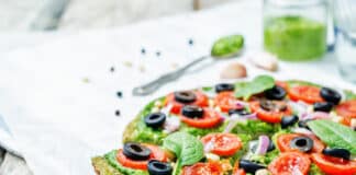 Pizza de courgettes au pesto