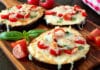 Mini-pizza à l'aubergine viande hachée et fromage