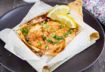 Papillote de saumon au citron et ail