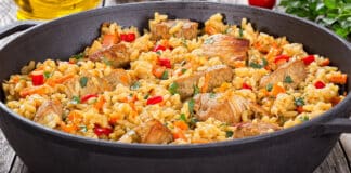 Marmite de poulet au riz à l'espagnole