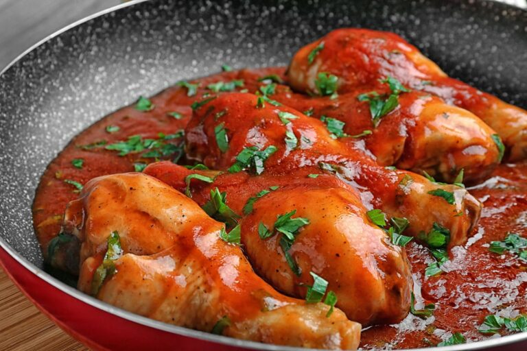 cuisses de poulet à la crème de tomate