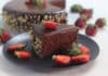 Delicieux gateau aux fraises et au chocolat
