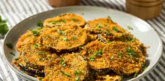 La recette recette rapide et délicieuse pour faire des aubergines gratinées à la chapelure
