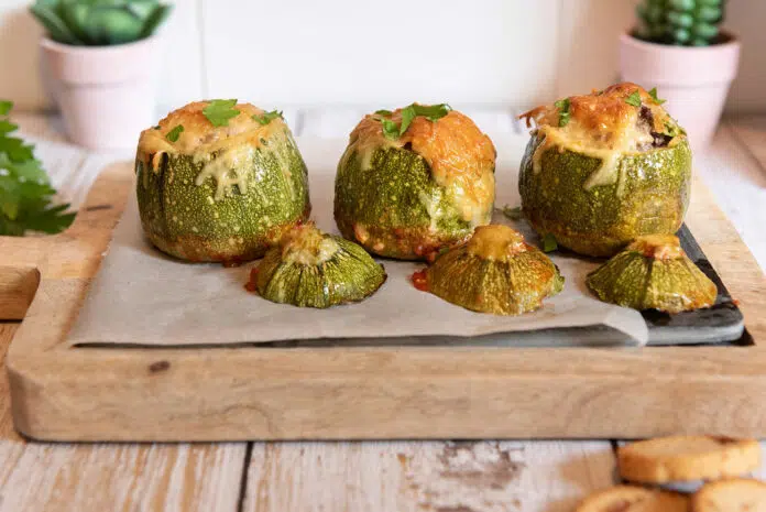 Courgettes rondes farcies au thon et fromage