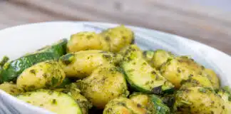 Gratin de pommes de terre et courgettes aux fines herbes