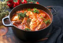 Préparez ce soir un délicieux mijoté de cabillaud à la sauce tomate