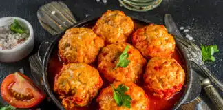 Les meilleures boulettes de poisson à la sauce crémeuse de tomate