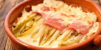 Endives braisées à la sauce moutarde