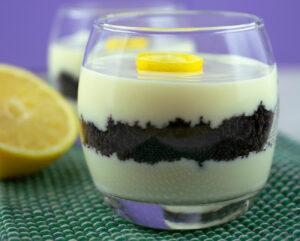 Verrines de mascarpone au citron et Oreo