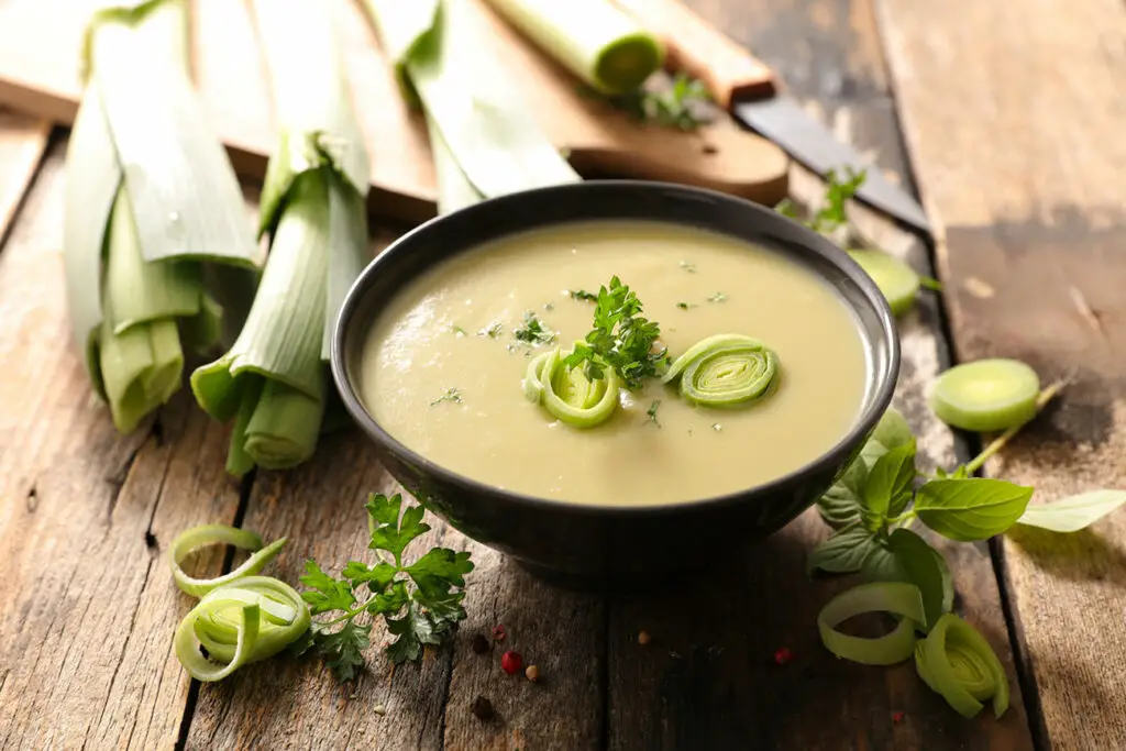 Soupe de poireaux et céleri