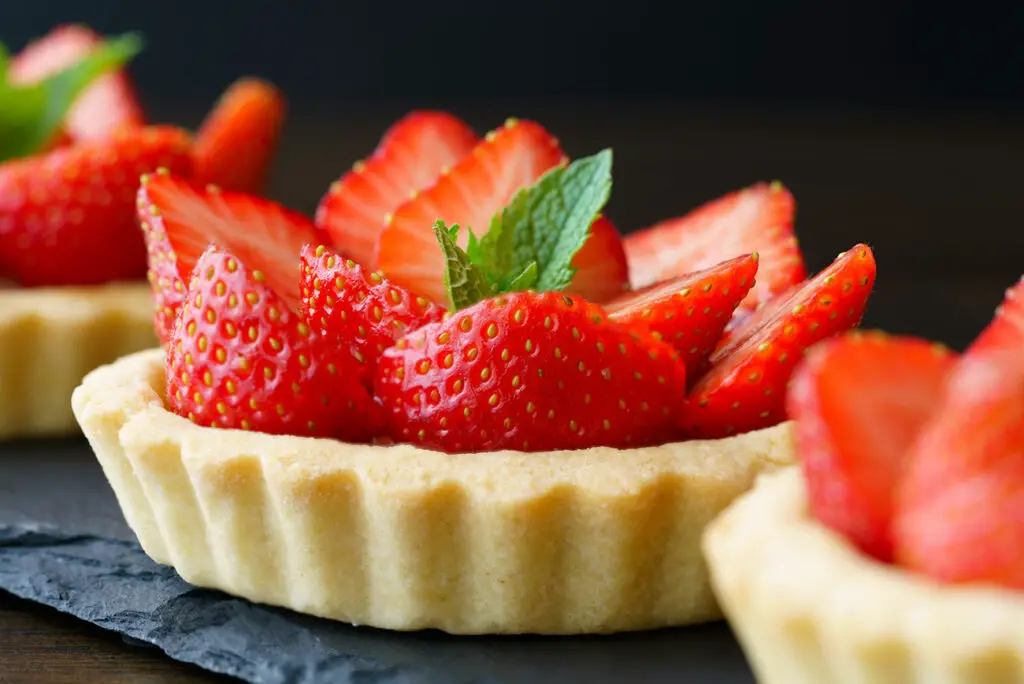 Tartelettes aux fraises et crème