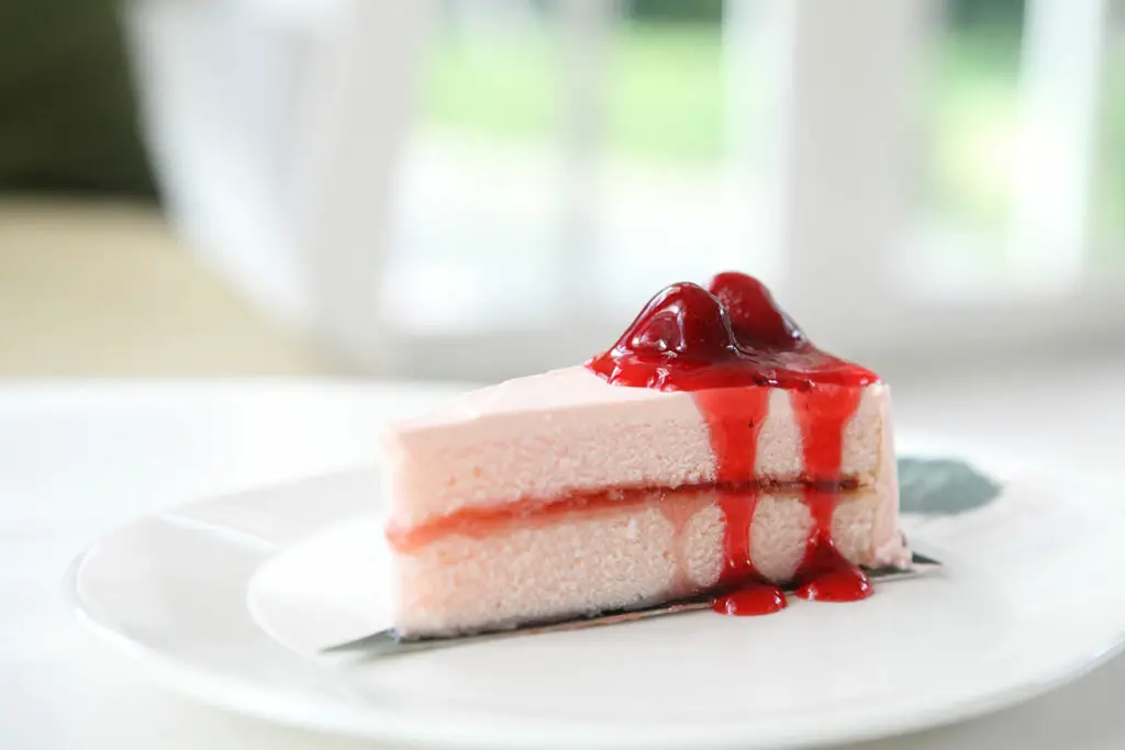 Cheesecake au coulis de fraise