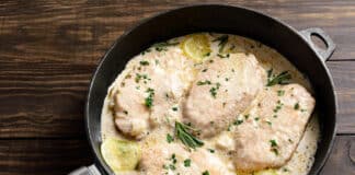 Poitrines de poulet crémeux à l'ail et au citron