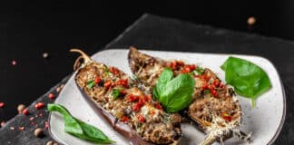 Aubergines Farcies aux Champignons