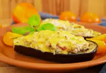 Aubergines farcies au poulet