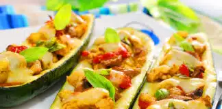 Courgettes farcies de poulet au curry