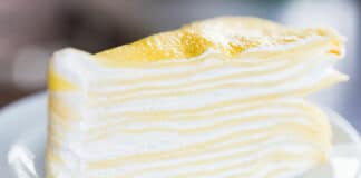 Gâteau de crêpes et crème de citron