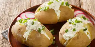 Pommes de Terre Farcies au Yaourt et Ciboulette