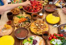 Menu d'une semaine de plats rafraichissants pour l'été