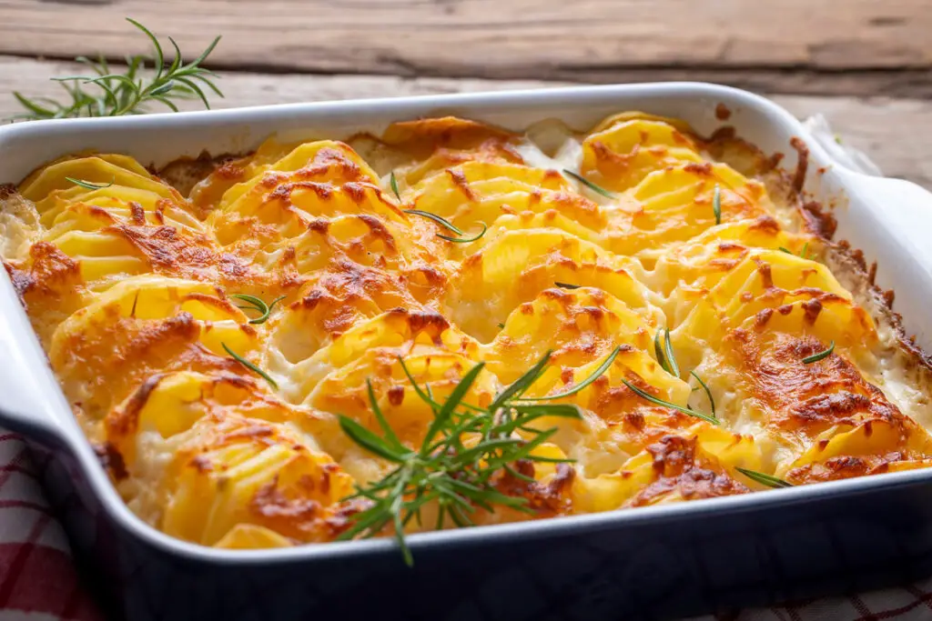 Gratin de Pommes de Terre à la Raclette