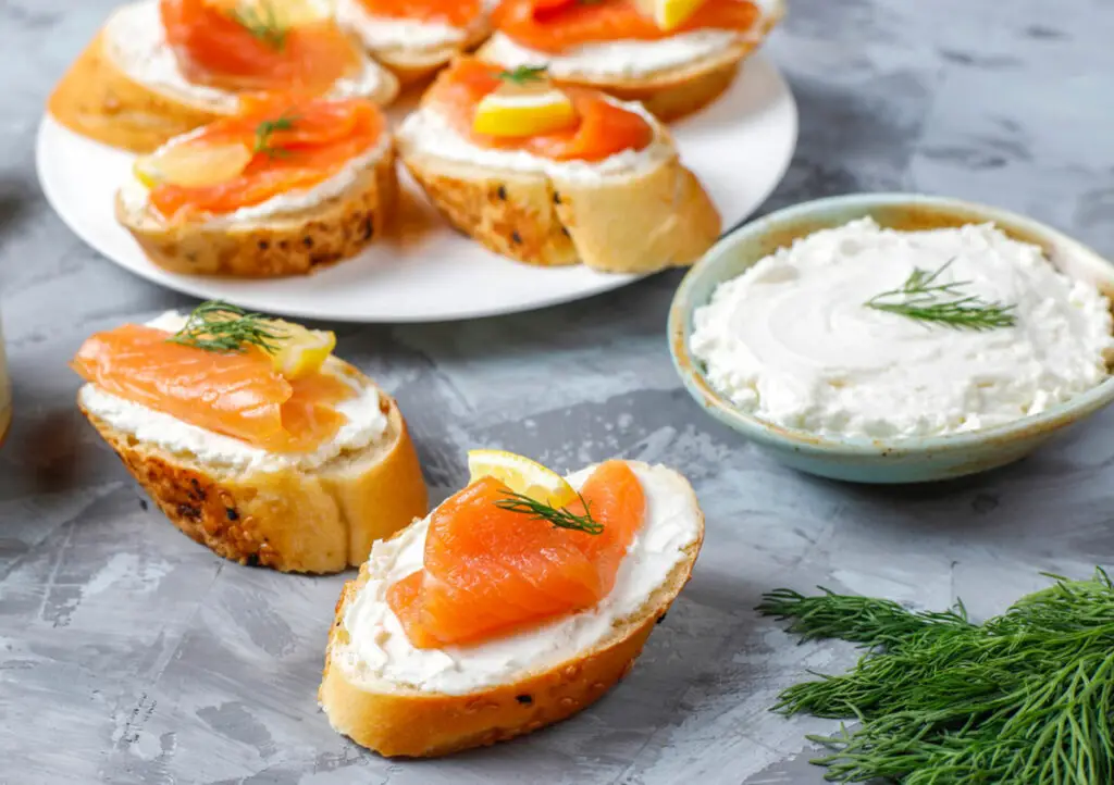 Toasts au Saumon Fumé et Mascarpone