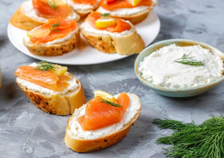 Toasts au Saumon Fumé et Mascarpone