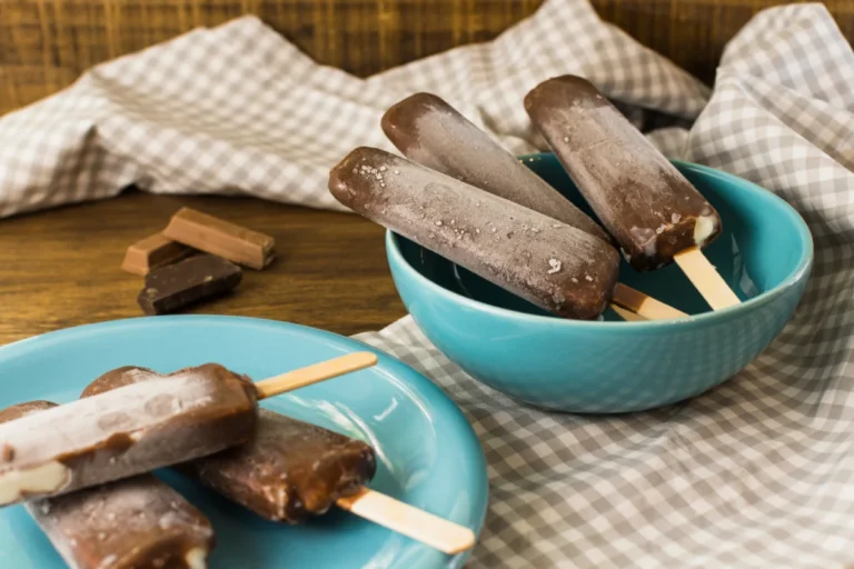 Bâtonnets glacés au chocolat au Thermomix