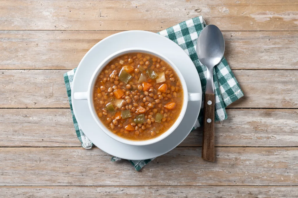 Mardi — Soupe de légumes et lentilles